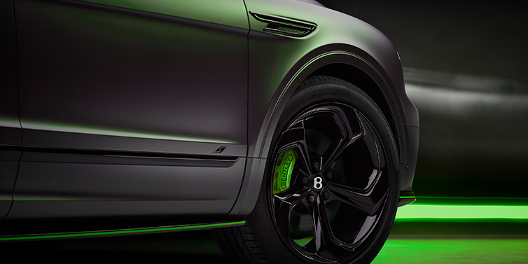 Bentley Hong Kong - DCH Bentley Bentayga S Black Edition SUV exterior wheel detail with Cyber Green brakes with Anthracite Satin paint
